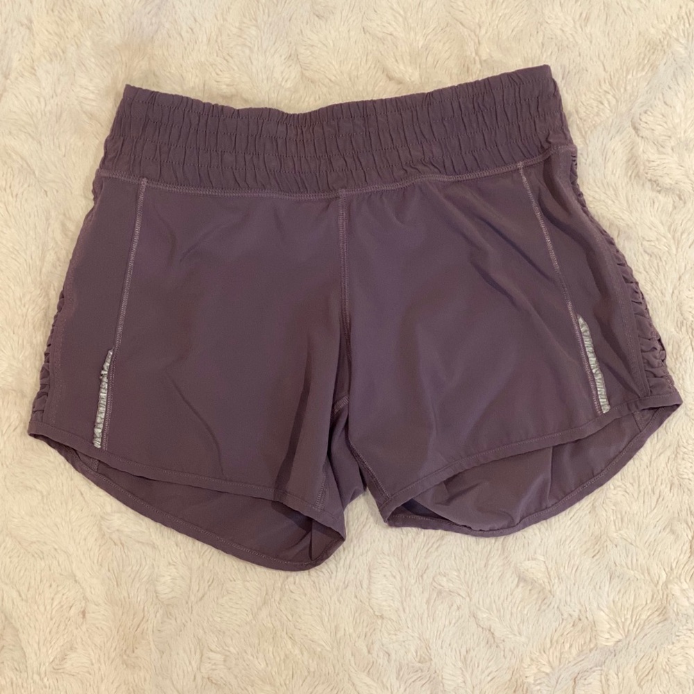 lululemon graphite purple shorts size 4